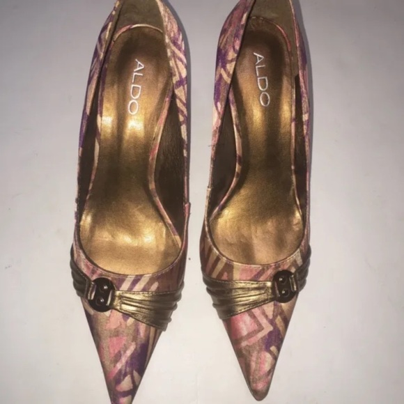 ALDO Aztec stilettos gold heels Sz EUR 40 made in Brazil - Picture 11 of 15